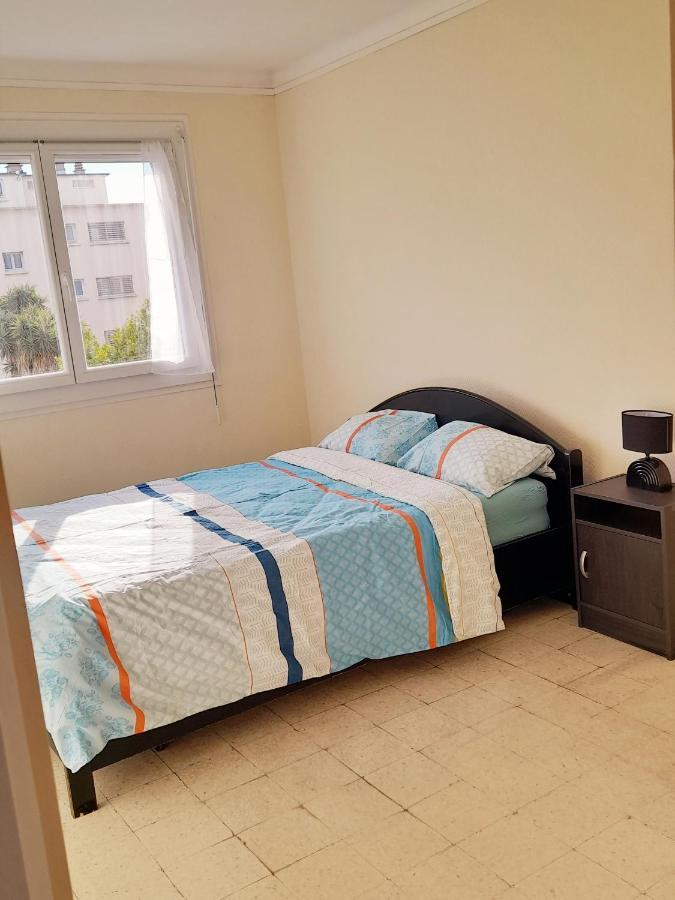 Appartement F3 Avec Balcon Perpignan Exterior foto